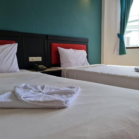 Desa Phuket Hotell Exteriör bild