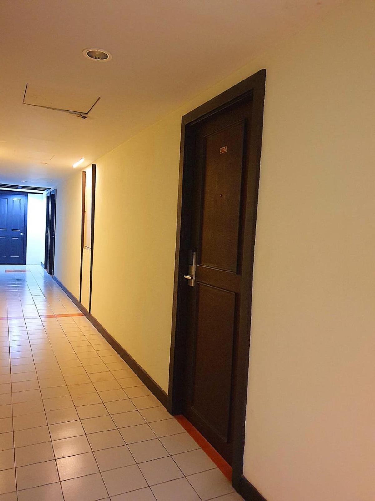 Desa Phuket Hotell Exteriör bild